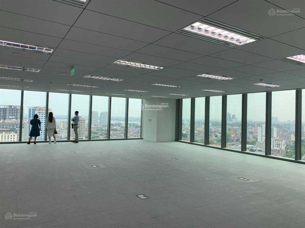 Bql cho thuê vp giá tốt nhất toà lotte center liễu giai, ba đình. diện tích 1700m² có thể chia nhỏ