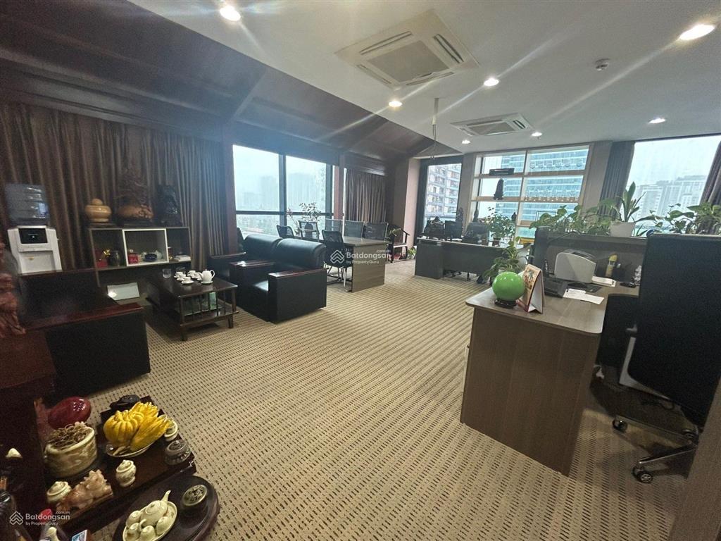 Bql cho thuê vp giá tốt tại tòa hapro 11b cát linh. dt 200m2 có thể chia nhỏ, giá thuê 300k/m2/th
