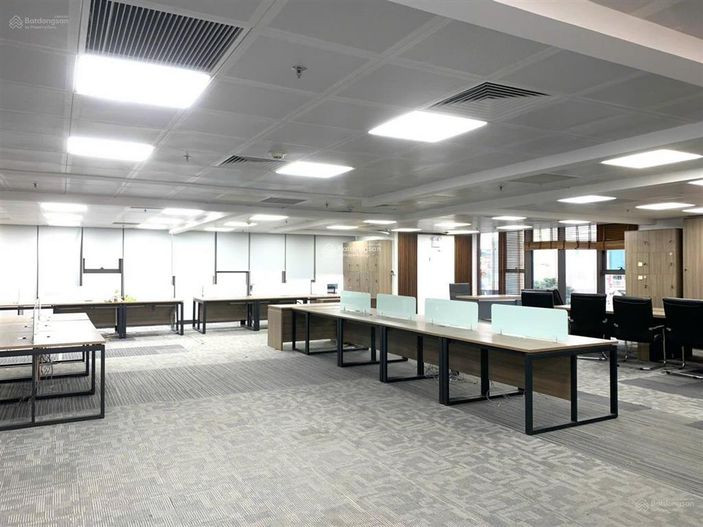 Bql cho thuê vp giá tốt tại tòa hapro 11b cát linh. dt 200m2 có thể chia nhỏ, giá thuê 300k/m2/th