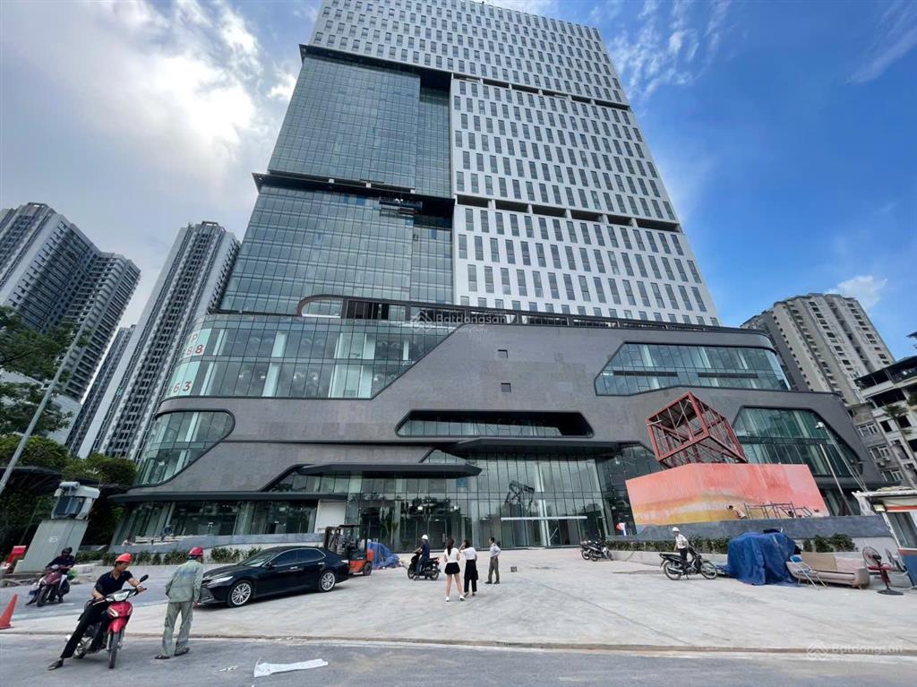 Bql cho thuê vp giá tốt tại rox tower hồ tùng mậu. dt 200m2 có thể chia nhỏ. giá thuê 200k/m2/th