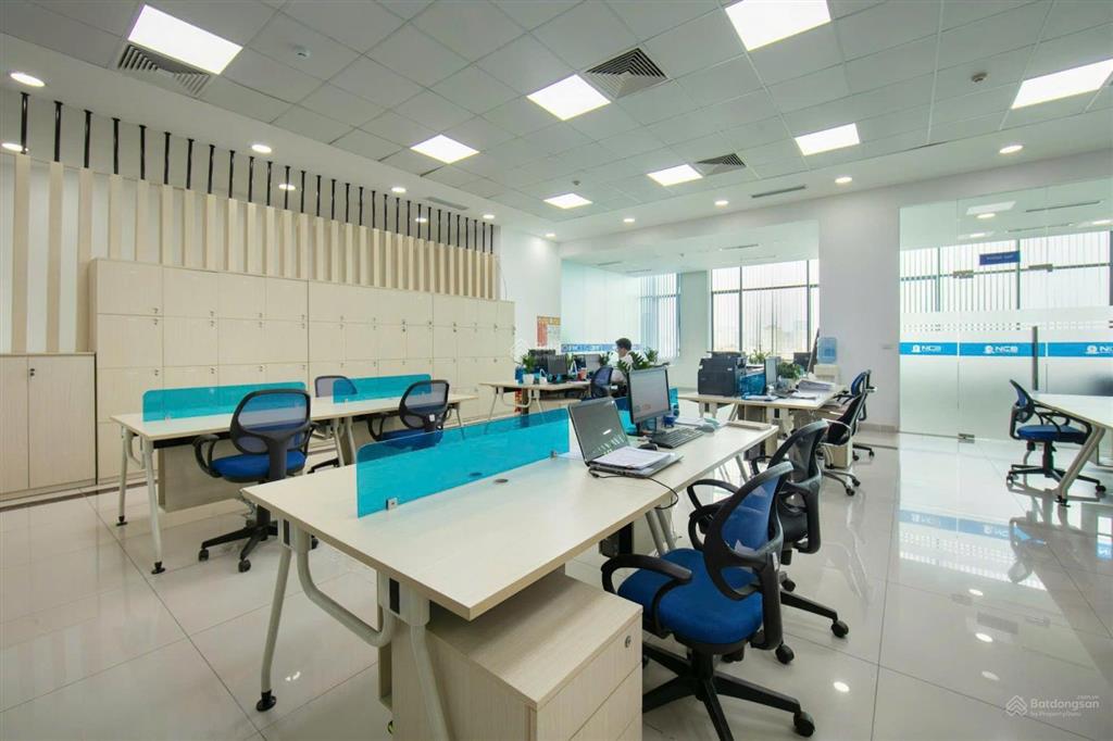 Cho thuê vp tại toà diamond park plaza 16 láng hạ, dt 200m2. giá thuê 300k/m2/th