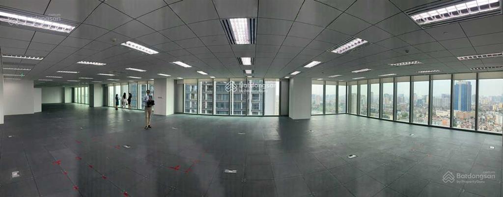 Cho thuê vp giá sốc tại toà vad building 154 nguyễn thái học. dt 200m2 có thể chia nhỏ linh hoạt