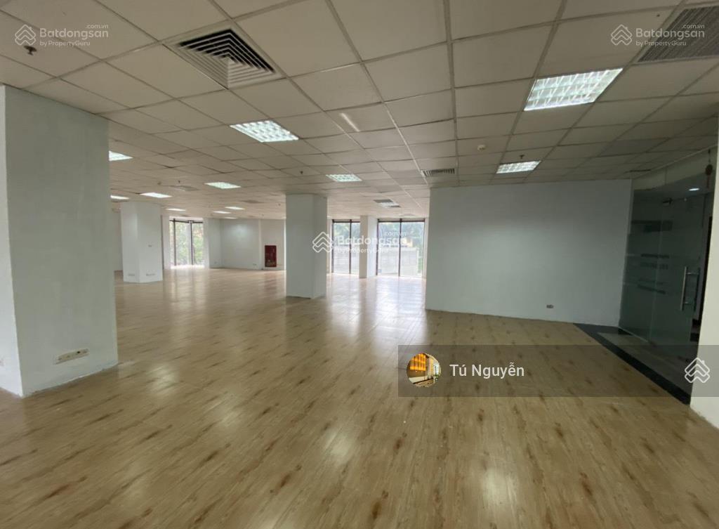Bql cho thuê văn phòng trung yên plaza trần duy hưng. dt 500m² có thể chia nhỏ