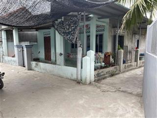 Bán lô đất biển tặng nhà cấp 4 ,diện tích 95m full đất ở đô thị ,tại khu kinh tế vân phong