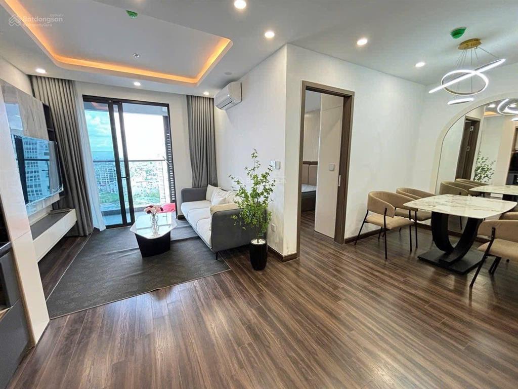 Full giá 1.8 tỷ mua đứt căn hộ cao cấp mặt đường võ nguyên giáp, full đồ đẹp!!!