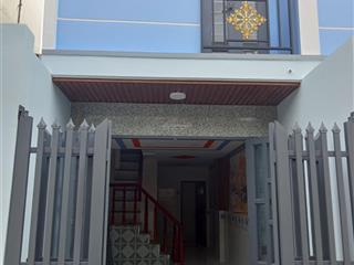 Nhà chính chủ.dt 412m. giá 1ty225 ( bao giấy tờ).. cách đường tl824 (20m)