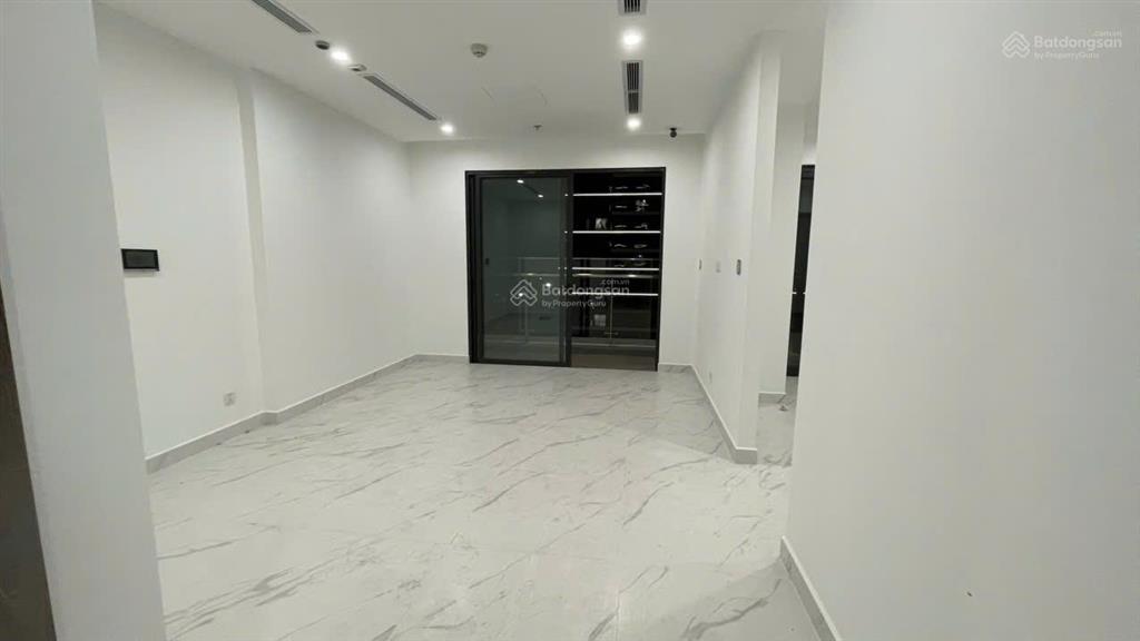 Bán căn hộ 2pn2wc view hồ bơi the beverly, vinhomes grand park