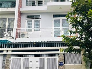 Nhà 3,5 tầng full nội thất phước long a, đường 12m, 90m², sổ hồng chuẩn, vị trí vip giá tốt cực đẹp