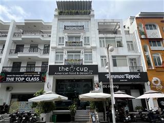 Cho thuê nhà phố thiết kế văn phòng 4 tầng tại phú mỹ hưng