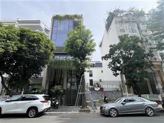 Cho thuê nhà phố 6x18,5m 5 tầng khu cảnh đồi, phú mỹ hưng
