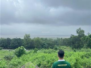 Bán lô đất view vịnh cam ranh siêu đẹp mặt tiền đường 702 vĩnh hy giá chỉ 3ty666