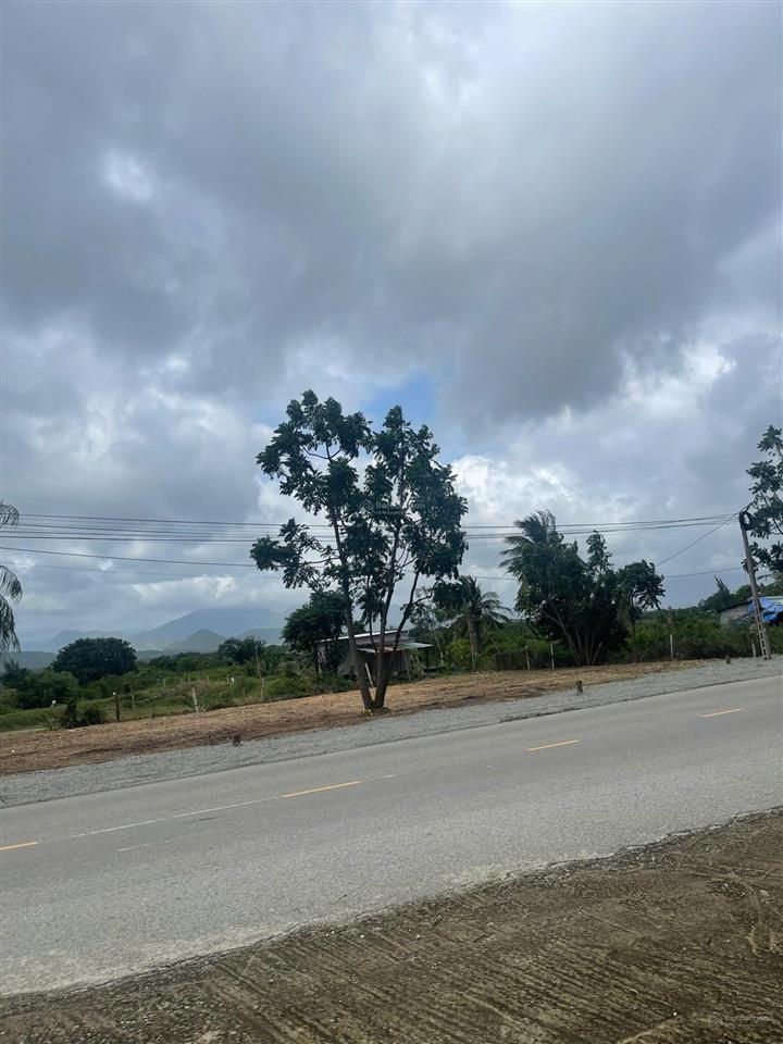 Bán gấp lô đất ngợp mặt tiền dt702 cam lập, cam ranh giá 450tr