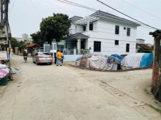 Đông phương yên  chương mỹ hn
dt64m chục đường liên thôn kinh doanh nhỏ lẻ cách ql6 1km
xung qu
