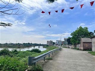 Siêu phẩm víp, đât viu sông tích, , đông yên, quốc oai. diện tích 100m full (sổ đỏ chính c