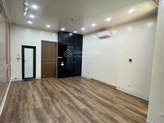 Siêu phẩm hàng hiếm khu phân lô đỗ quangô tô vào nhàô chờ thanh máy kinh doanh sầm uất