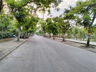 Bán lô đất 36m2 hướng đông bắc gần công viên vị trí đẹp