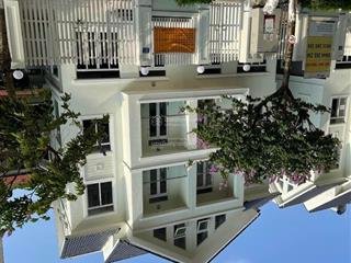 Chính chủ gửi bán quỹ căn liền kề  biệt thự lvkcc  kđt mới mỗ lao giá tốt trong tháng 11