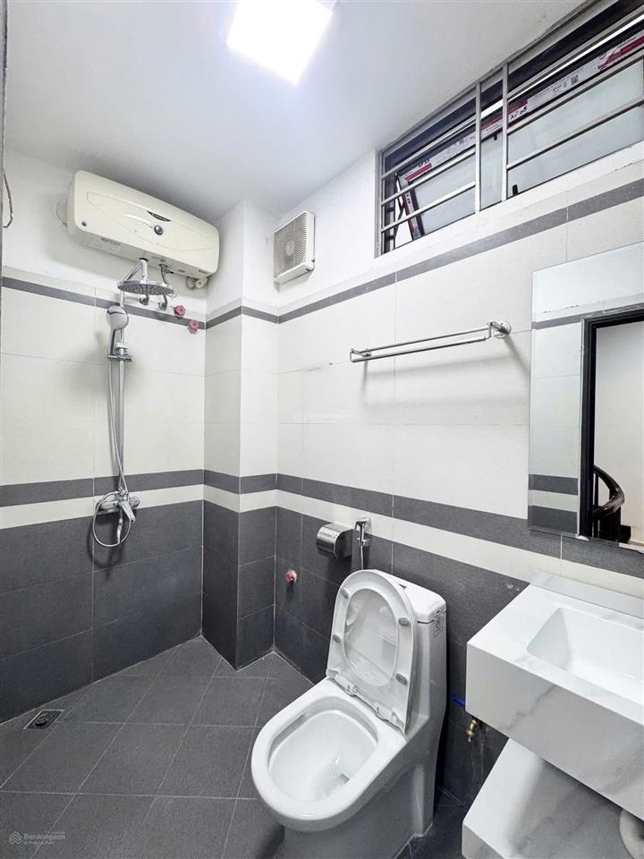 Thông sànthang máyoto tránh kinh doanh vạn phúc hà đông 60m2 5 tầng mt 4,4m giá 16 tỷ