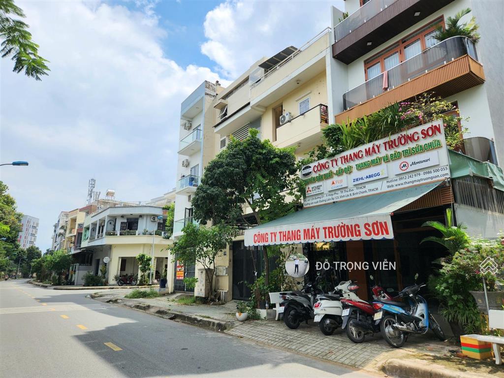 Bán đất mặt tiền đường d1 xây chdv  xây dựng được 1 hầm + 5 tầng  khai thác dòng tiền tốt