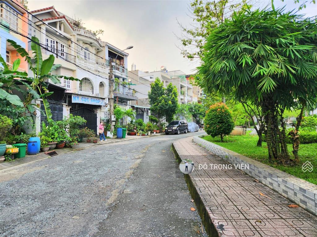 Duy nhất 1 lô đất đẹp kdc himlam trường thọ, mặt tiền đường số 2, đối diện công viên, vuông vức a4