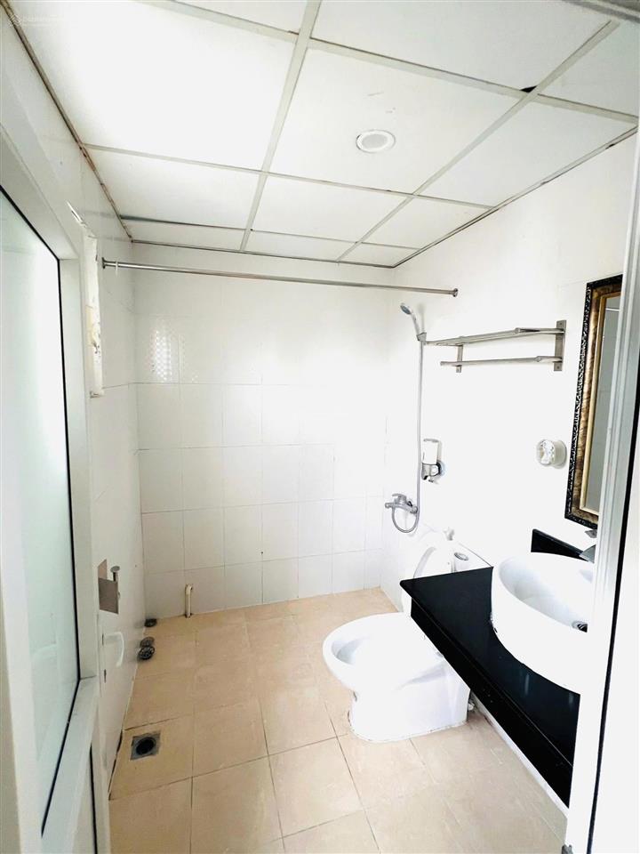 Cho thuê ccmn hàng bún ưu đãi 500k cho bạn nào ở ngay