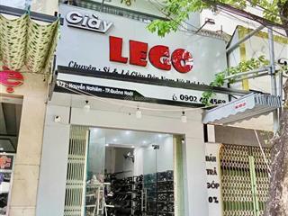 Cần bán nhà 2 tầng vị trí đắc địa, mặt tiền trung tâm thành phố quảng ngãi.