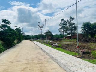 430tr sở hữu 200m2 đất sẳn thổ cư xây dựng, đất bằng tháng ven đà lạt