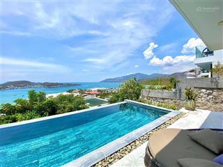 Cho thuê villa 4 phòng ngủ đẹp view biển tại nha trang