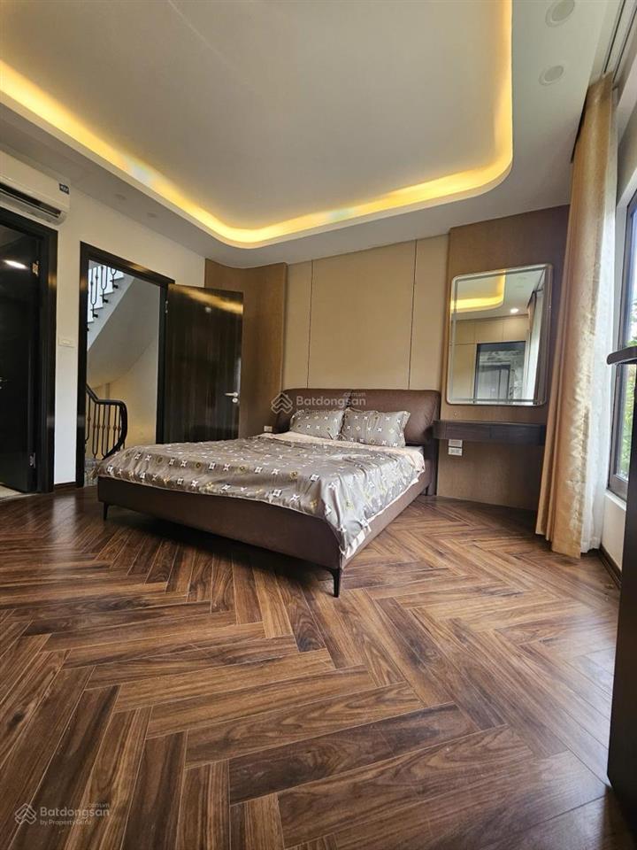 Chủ giảm sâu ! nhà trần duy hưng ( ô tô, thang máy, ngõ thông, gần phố ) dt 50m2 x 5 tầng  mt 7m