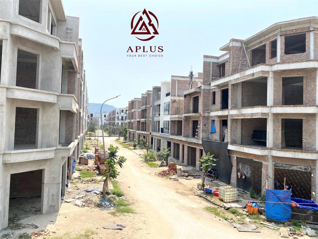 Flc tropical tp hạ long. đất liền kề 75m2. giá 1xtr/m2. đường 7m, vỉa hè rộng 3m. 0868 899 ***