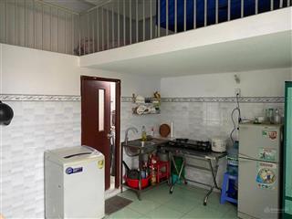 Q2 tìm 1 bạn nữ ở ghép phòng full nội thất { ưu tiên nvvp, chuyển vào giữa tháng 12 (15/12) ít đồ