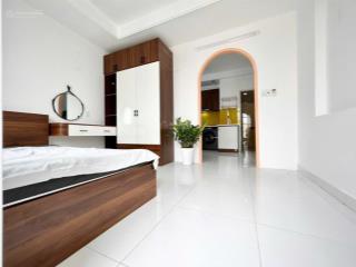 Thuê ngay căn hộ 1pn tách bếp gần ngã tư phú nhuận, gần đh gia định  vlu  huflit, full nội thất