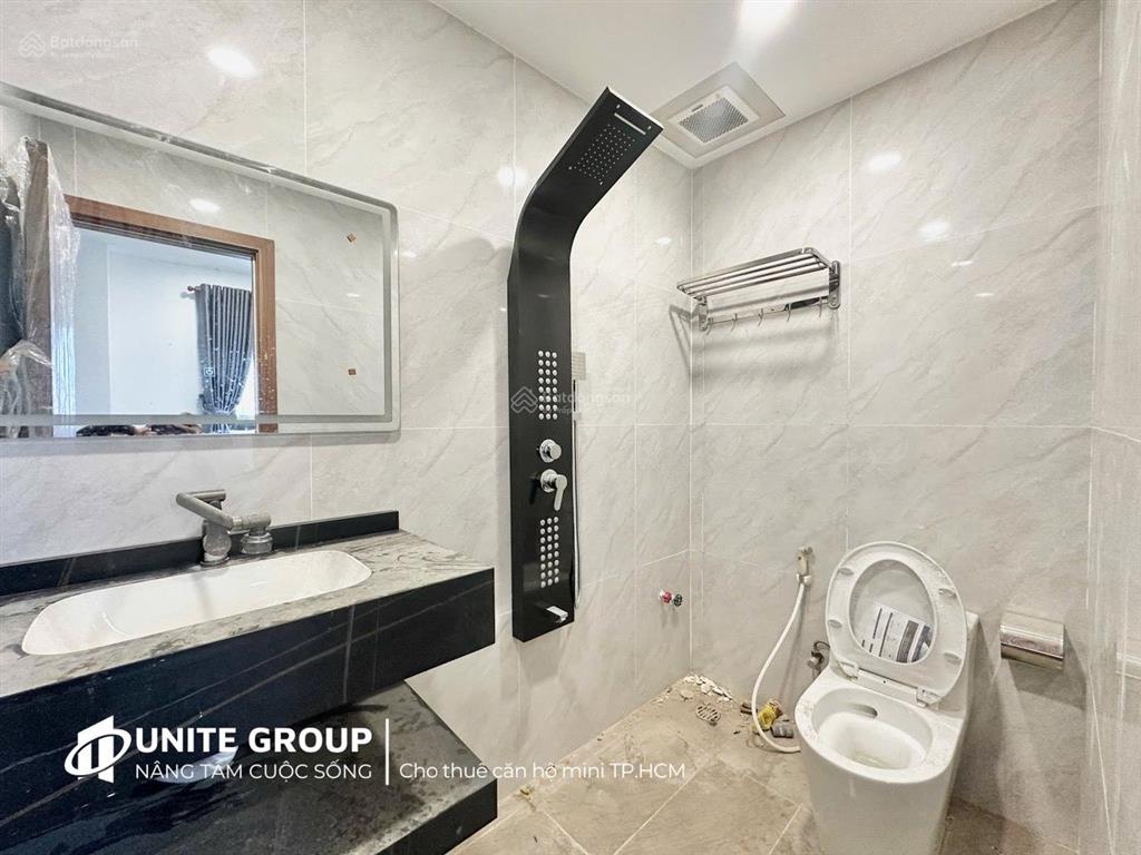 Cho thuê căn hộ dịch vụ có cửa sổ lớn,ngay lê quang định,gần chợ bà chiểu,45m2,full nội thất