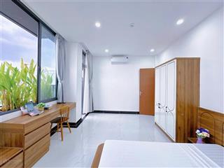 Cho thuê chung cư mini 2 phòng ngủban côngcửa sổ lớn,75m2,ngay nguyễn xí,full nội thất cao cấp