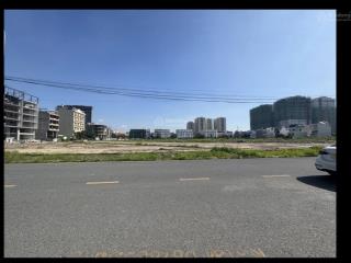 Bán biệt thự mặt tiền nguyễn văn kỉnh quận 2, tdt 374m2, đường 20m, 5 tầng, giá 95 tỷ