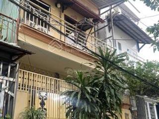 Bán nhà 3 tầng  ngay nguyễn xí  3.7x8m  bình thạnh  17 hẻm sạch sẽ  chỉ 3.x tỷ