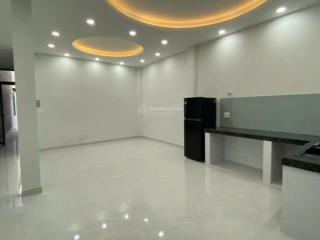 Bán nhà gần dương bá trạc quận 8, đường 8m, 4 tầng, sân thượng, 6x20, nhỉnh 12 tỉ