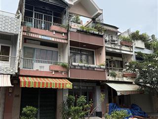 Bán nhà mặt tiền bùi minh trực quận 8, 4x16, 3 tầng, nhỉnh 10 tỉ