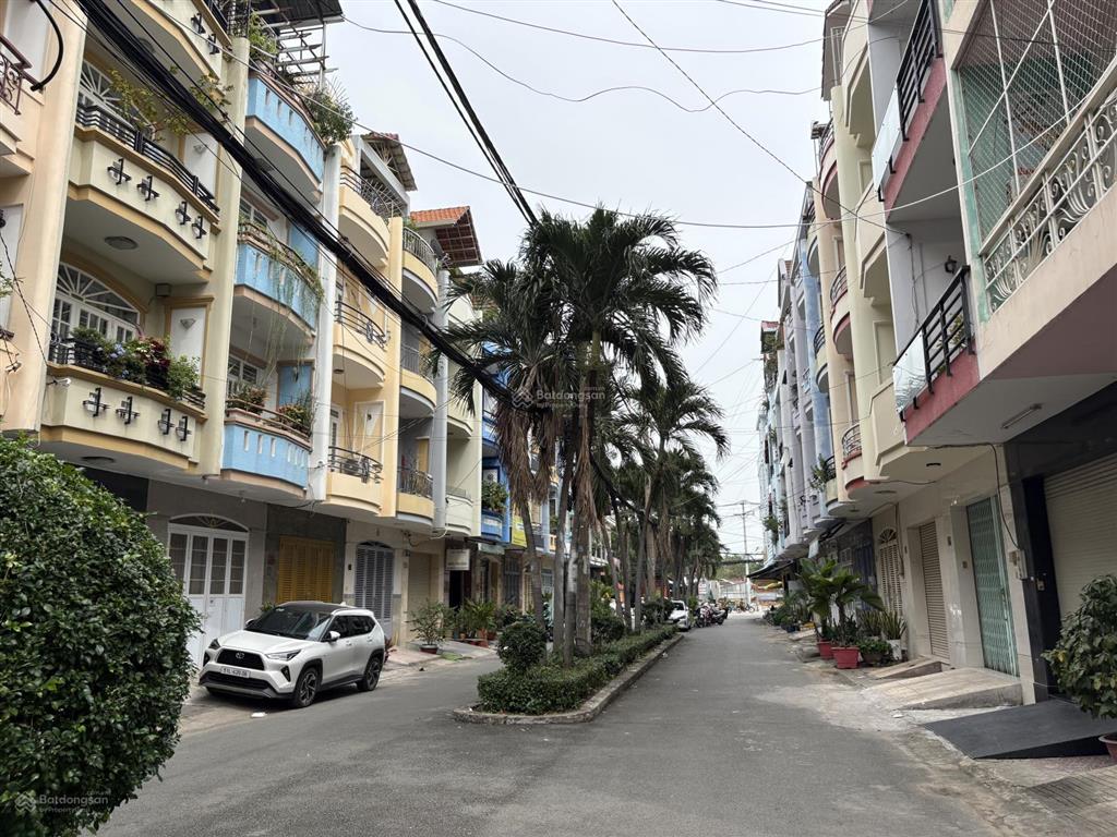 Bán nhà mặt tiền cao lỗ, quận 8, 4 tầng, 4x16, nhỉnh 10 tỷ