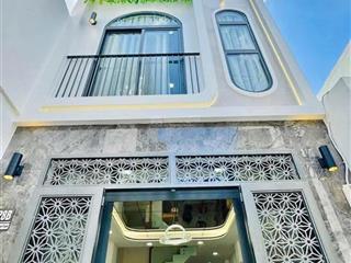 Nhà hẻm thông thoáng, p10, q3  gần chợ, trường học, an ninh yên tĩnh