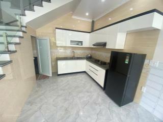 Cho thuê nhà 3 tầng đông khê  2 phòng ngủ full đồ  ngõ ô tô