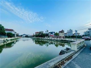 Tiếc đứt ruột / chủ cần tiền phải bán lô đất view hồ quá đẹp đông dư
