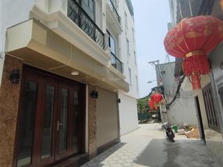Nhà đẹp lô góc 35m x 5 tầng , 5,95 tỷ thoáng sáng rực rỡ, ô tô 7 chỗ đỗ cửa ,đại cát,liên mạc,btl