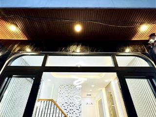Bán nhà riêng siêu hot tại huỳnh văn bánh, 5,25 tỷ, 27m2, 2pn, 2wc