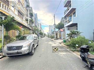 Bán đất chính chủ. vị trí vip, cạnh phú mỹ hưng, tuyến metro cần giờ. ngang lớn 6.5m. chỉ 6.2 tỷ.