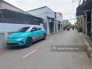 Bán nhà quận 7 cạnh him lam kiều đàm ngang 5m dt 72m2 thổ cư nhà 3 tầng 4 phòng chỉ 5 tỷ nhỉnh