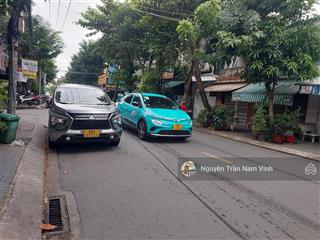 Bán nhà sát lotte, ô tô đỗ cửa, ngang 5m dài 14m, nhà 3 tầng 4 phòng, chỉ 7 tỷ nhỉnh