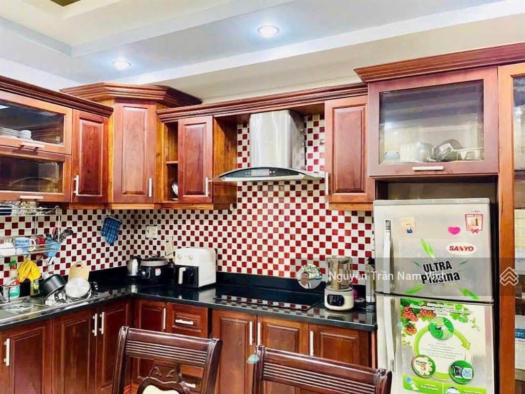 Bán nhà quận 7 sát lotte him lam ngang 6m dài 11m nhà 3 tầng 4 phòng ngủ chủ 7 tỷ nhỉnh tl