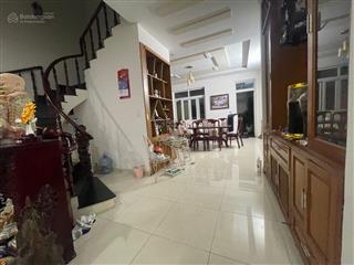 Chỉ 17.5tỷ  4 tầng (5.7x17.5)  mặt tiền phạm hy lượng  sát trương văn bang  phường tml, q2