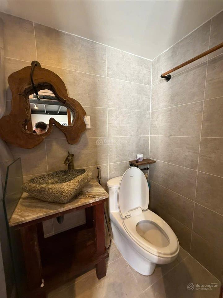 Duplex tông gỗ 2 không gian ngủ ~30m2 nội thất full đường nơ trang long gần vlu, iuh,  0817 452 ***